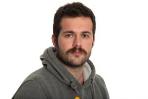 Fryzury dla dziewczynek z krótkimi włosami: stylowe inspiracje